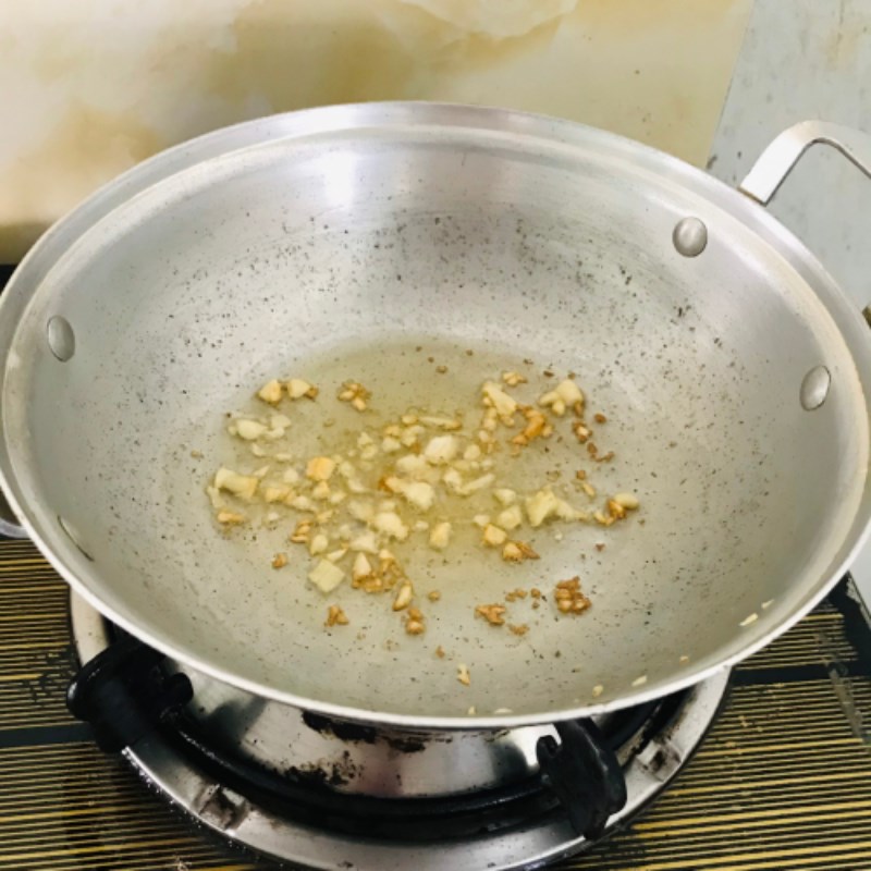 Bước 3 Kho cá Cá chạch kho sả nghệ nước dừa