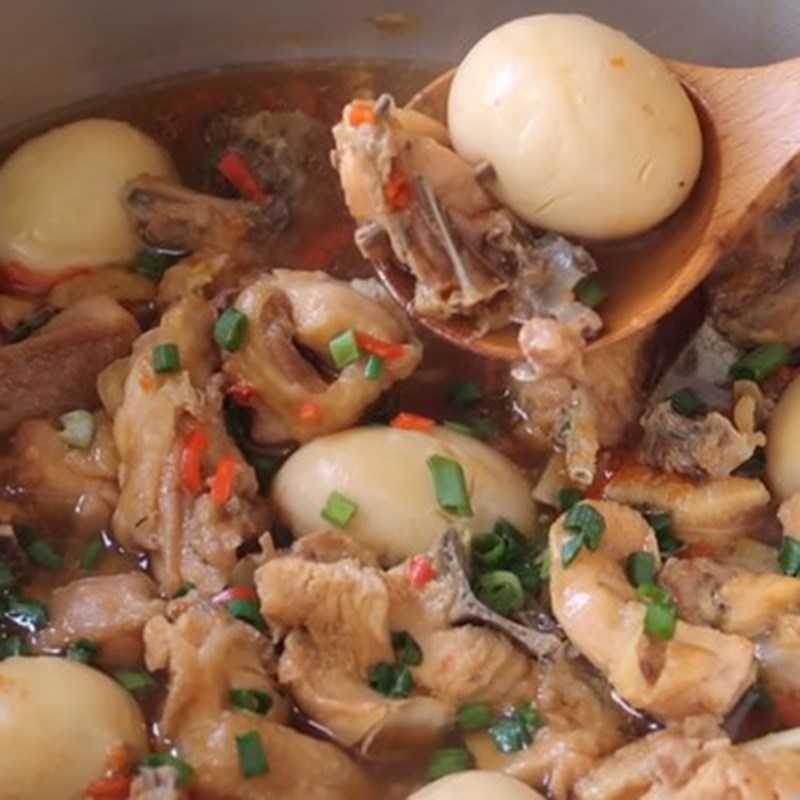 Bước 4 Kho gà Gà kho tàu