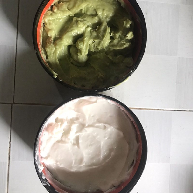Bước 2 Khuấy bột Chè bánh lọt nước cốt dừa