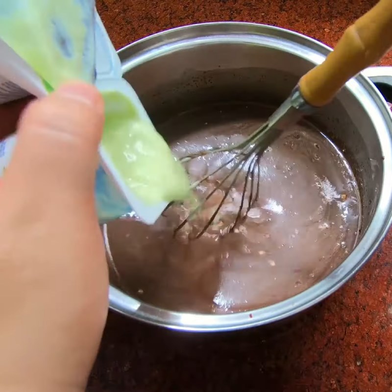 Bước 2 Khuấy socola sữa với sữa chua và đậu phộng Kem socola không cần whipping cream (kem sữa tươi)