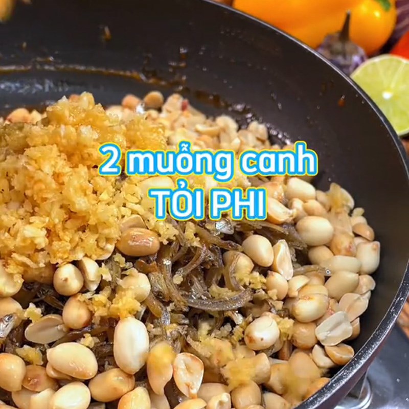 Bước 3 Làm cá cơm rim mắm tỏi Cá cơm rim mắm tỏi (Công thức được chia sẻ từ TikTok Cách Nấu Ngon cùng Cách Nấu Ngon)
