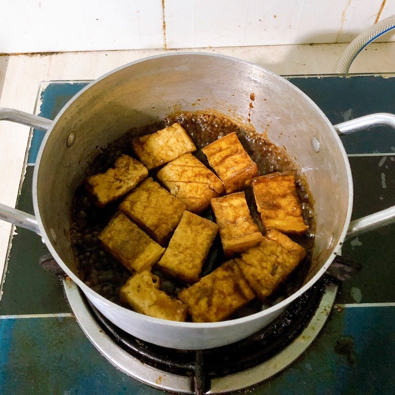 Bước 2 Làm đậu hũ kho nước tương Đậu hũ kho nước tương