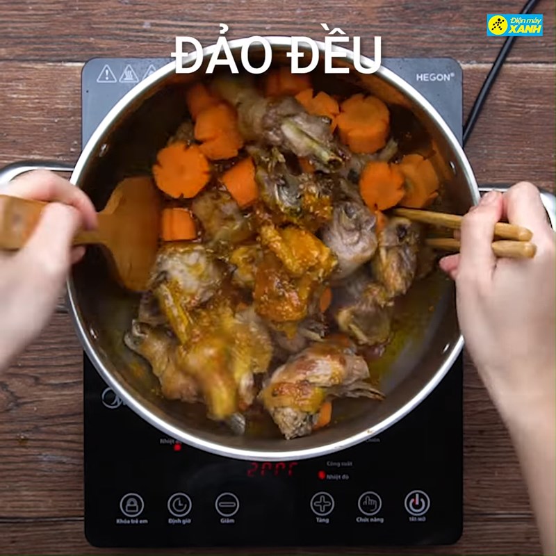 Bước 3 Làm gà nấu tiêu xanh Gà nấu tiễu xanh