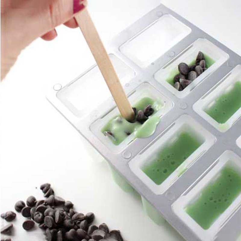 Bước 2 Làm kem bạc hà Kem chocolate chip bạc hà