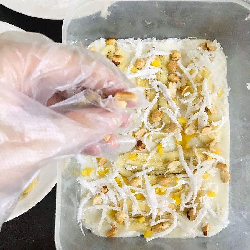 Bước 4 Làm kem chuối sữa chua Kem chuối sữa chua (công thức được chia sẻ từ người dùng)