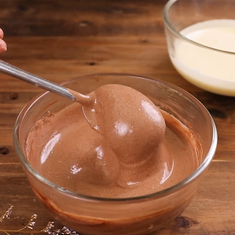 Bước 2 Làm kem trứng cacao Kem trứng chấm bánh mì