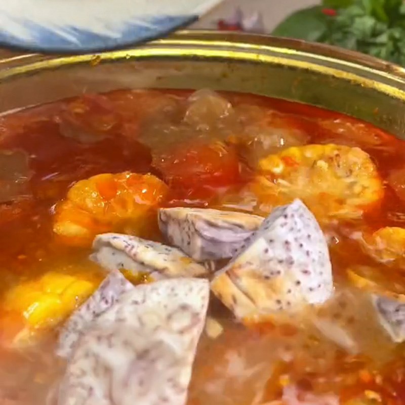 Bước 3 Làm lẩu bò sa tế Lẩu bò sa tế (Công thức được chia sẻ từ TikTok Cách Nấu Ngon cùng Cách Nấu Ngon)