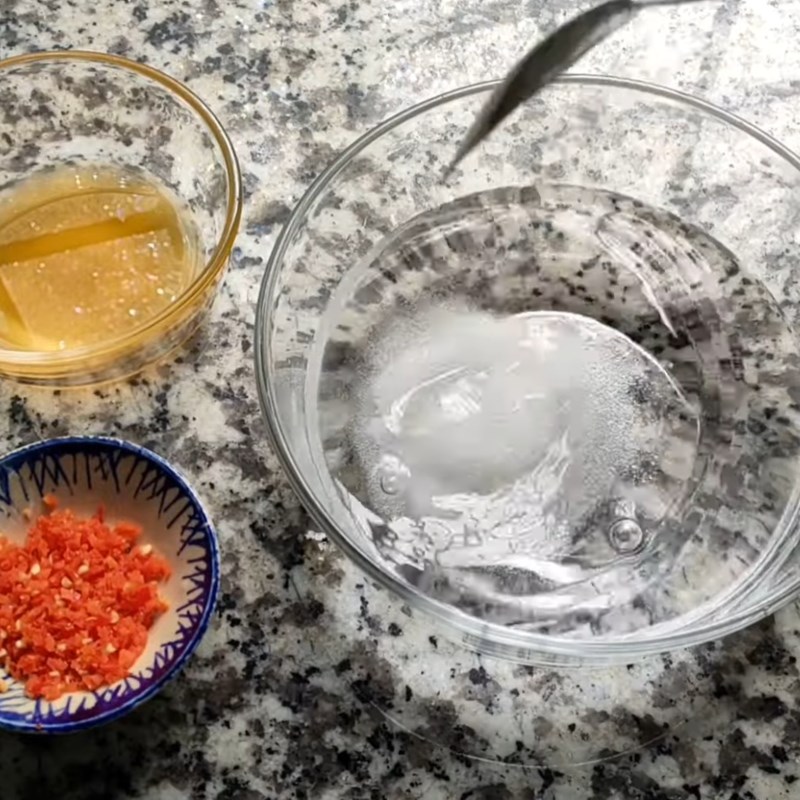 Bước 3 Làm nước chấm Bún bì chay