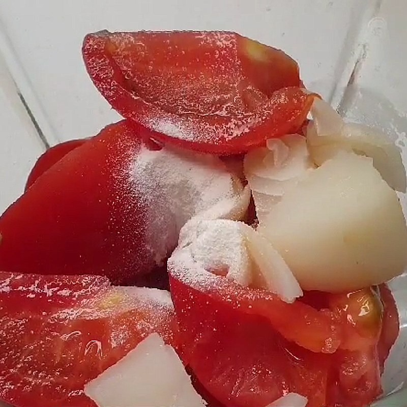 Bước 2 Làm nước ép Nước ép hành tây cà chua ớt chuông