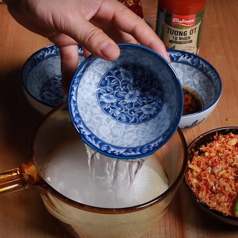 Bước 4 Làm nước ngâm gân bò Gân bò ngâm mắm