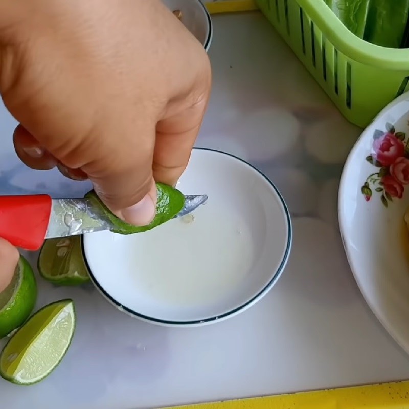 Bước 2 Làm nước sốt Gỏi mít non chay