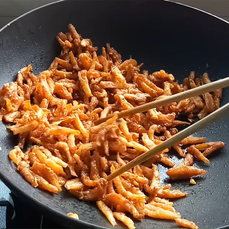 Bước 3 Làm sốt sa tế Cá cơm chiên sả tế