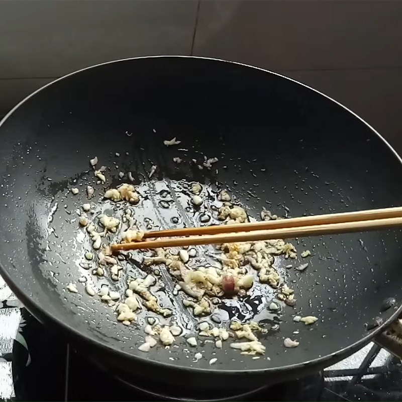 Bước 3 Làm sốt sa tế Cá cơm chiên sả tế