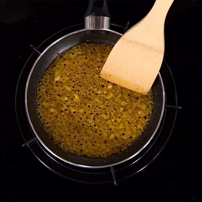 Bước 1 Làm sốt ướp Ếch nướng lá cách