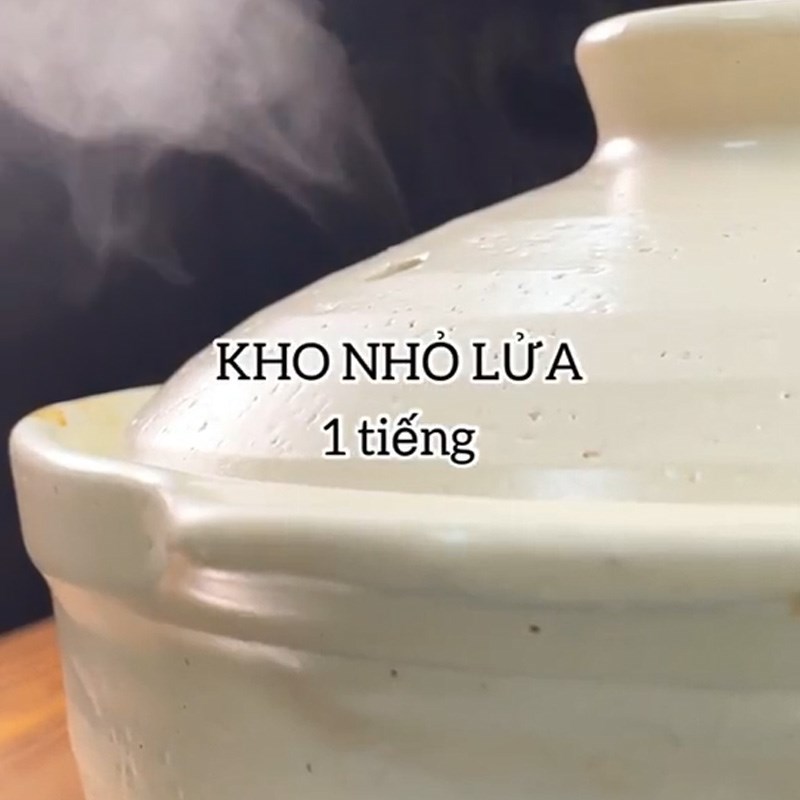 Bước 3 Làm sườn kho trứng cút Sườn kho trứng cút (Công thức được chia sẻ từ TikTok Cách Nấu Ngon cùng Cách Nấu Ngon)