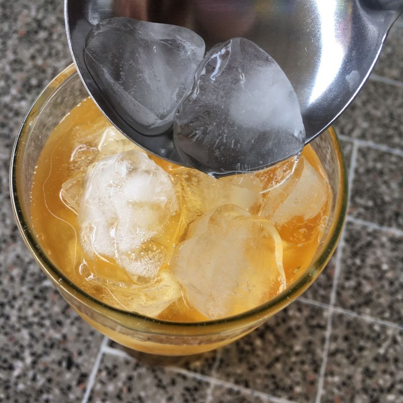 Bước 4 Làm trà chanh sả Trà chanh sả