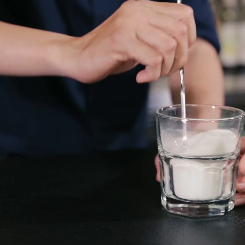 Bước 1 Nấu bột rau câu Trà sữa thạch phô mai