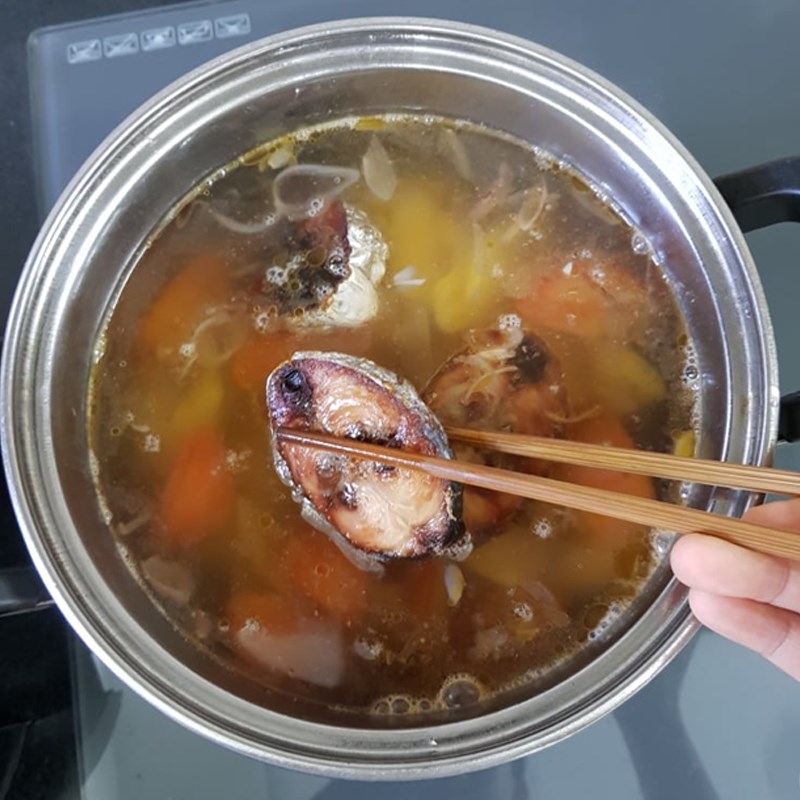 Bước 3 Nấu bún cá ngừ Bún cá ngừ (công thức được chia sẻ từ người dùng)
