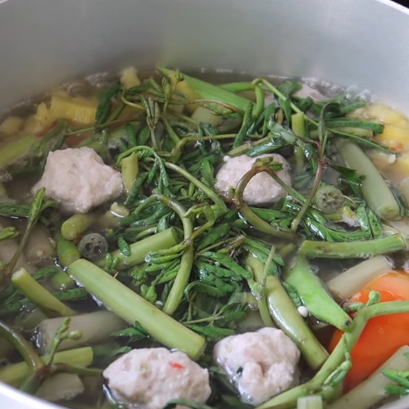 Bước 4 Nấu canh chua Canh chua cá thác lác