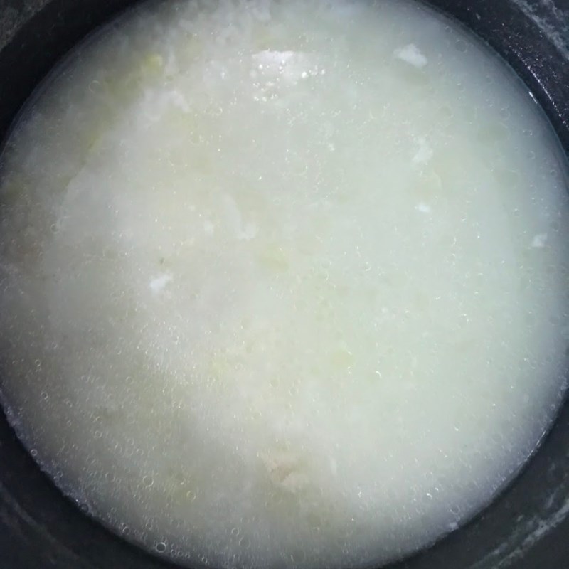 Bước 4 Nấu cháo gà với đậu xanh Cháo gà đậu xanh (công thức được chia sẻ từ người dùng)