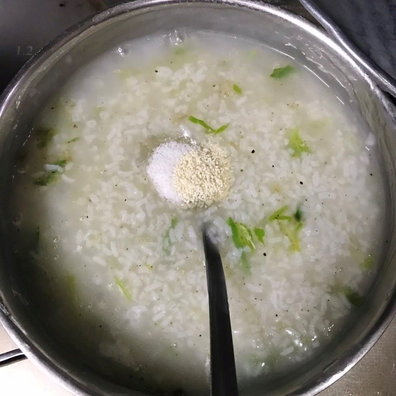 Bước 3 Nấu cháo hàu nấm rơm Cháo hàu nấm rơm