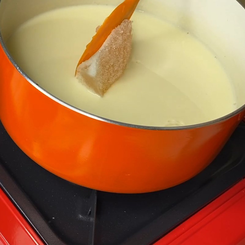 Bước 3 Nấu hỗn hợp pudding Bánh pudding dâu