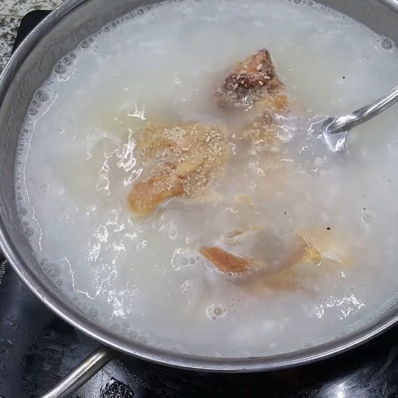 Bước 4 Nấu lẩu cháo Lẩu cháo gà gạo rang