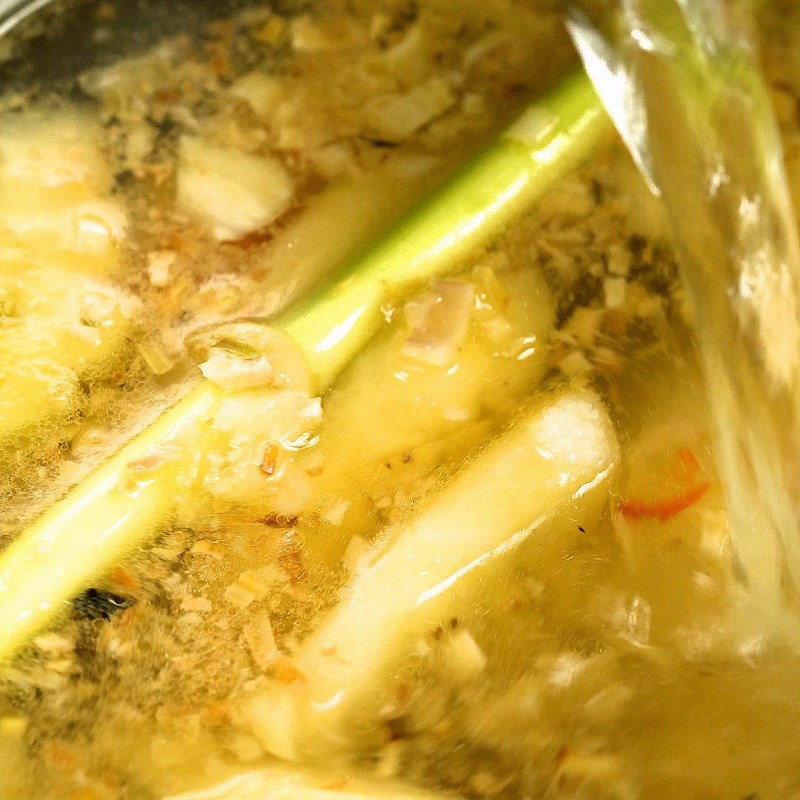 Bước 3 Nấu nước dấm nhúng bò Lẩu bò nhúng giấm (dấm)