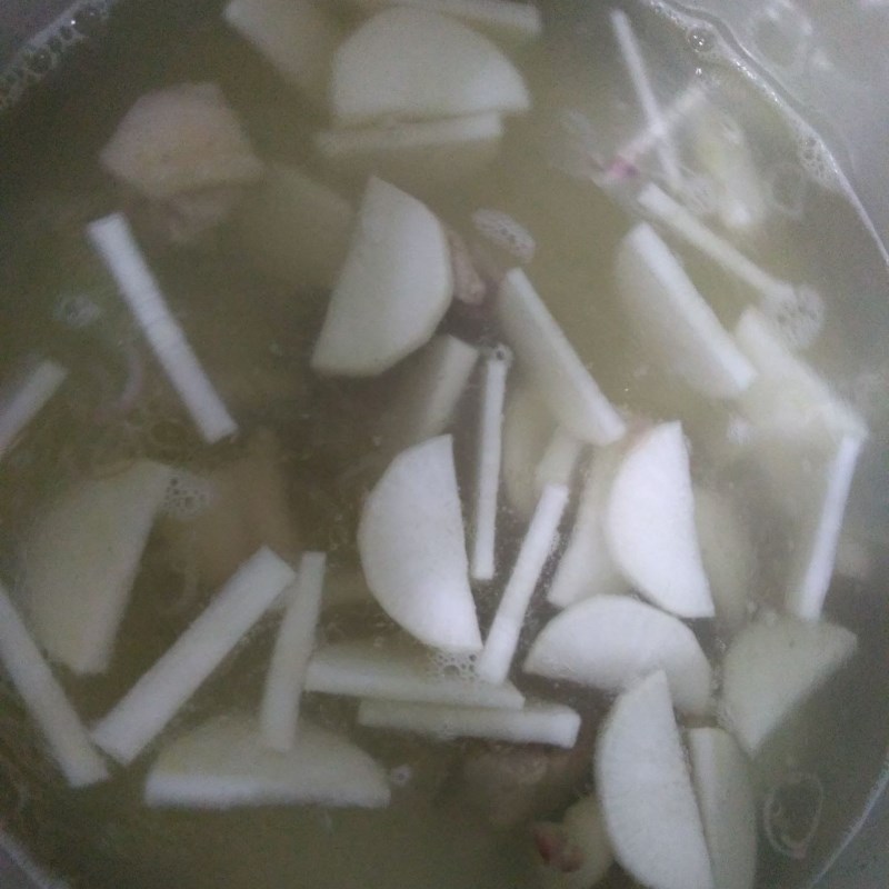 Bước 3 Nấu nước dùng Bún mọc sườn
