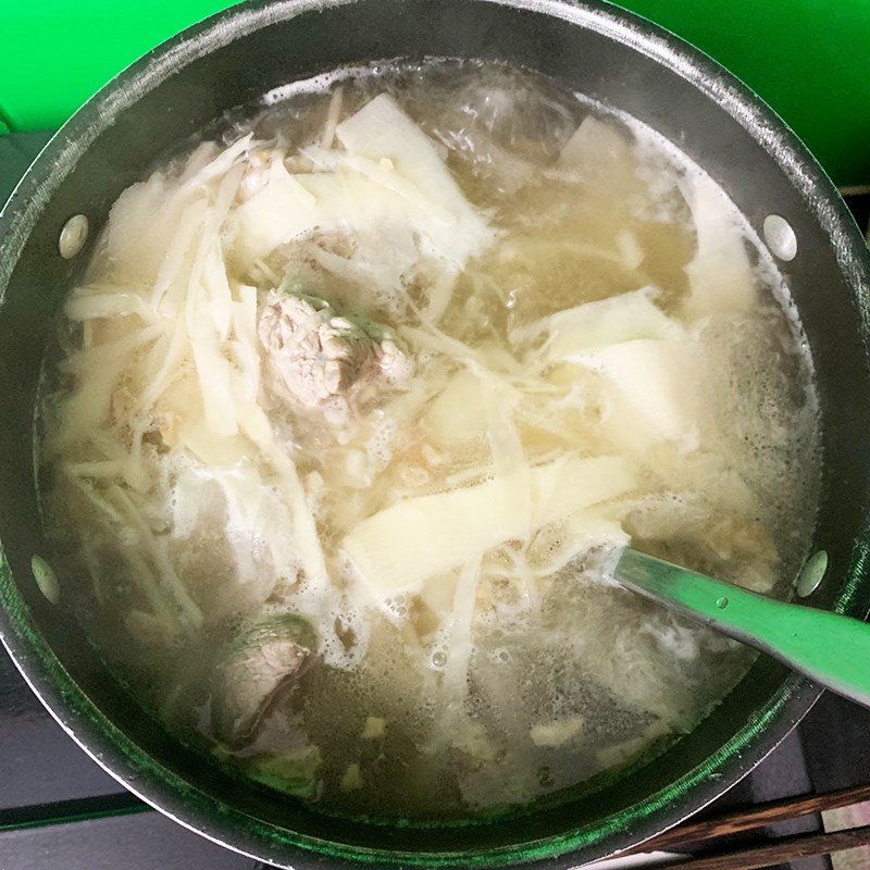 Bước 3 Nấu nước lèo Bún măng xương heo
