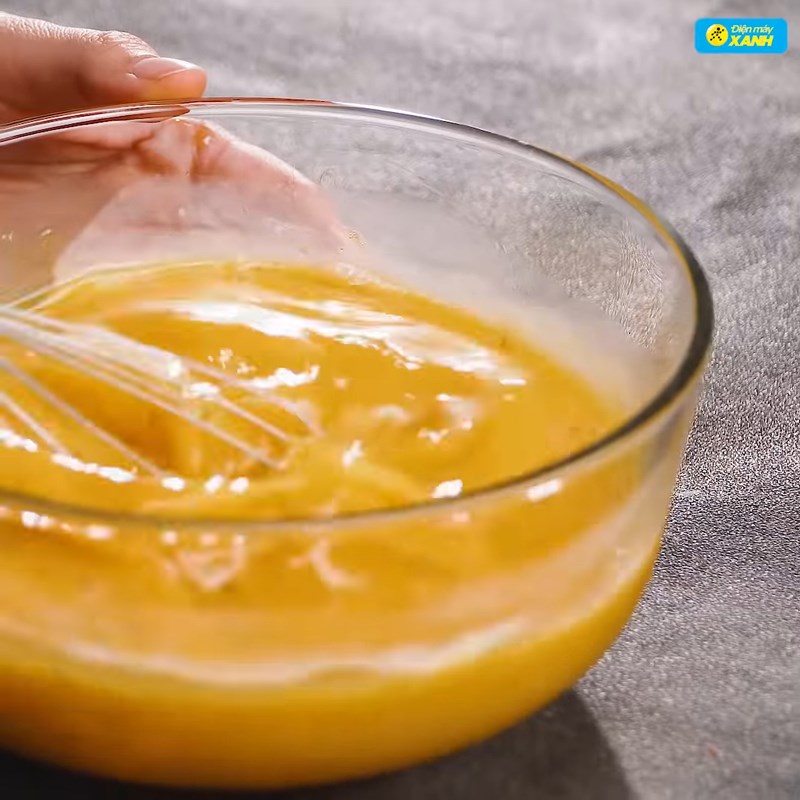 Bước 2 Nêm gia vị Trứng gà nướng bằng lò nướng