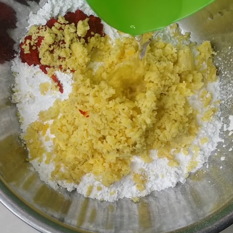 Bước 3 Nhào bột Chè trôi nước gấc nhân đậu xanh