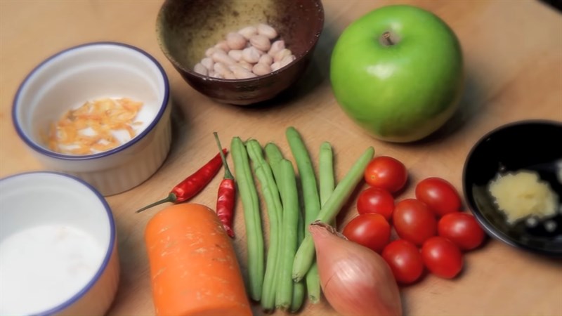 Nguyên liệu món ăn salad táo