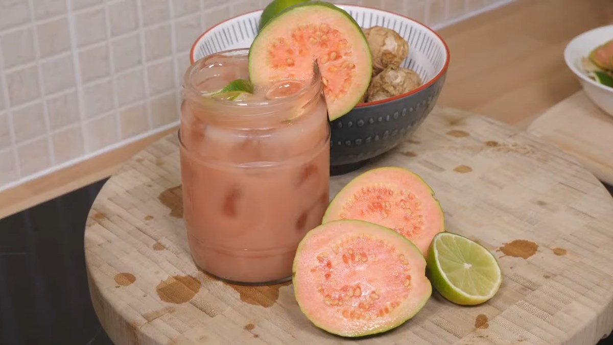 Nước ép ổi chanh gừng