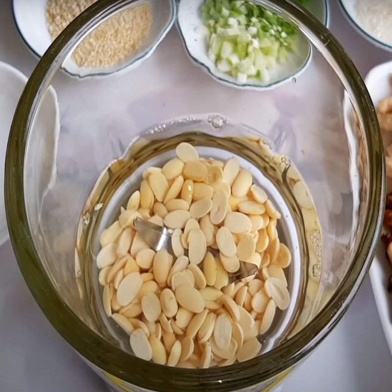 Bước 2 Pha bột Bánh cống chay