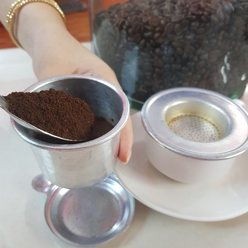 Bước 1 Pha cà phê Rau câu cà phê cốt dừa