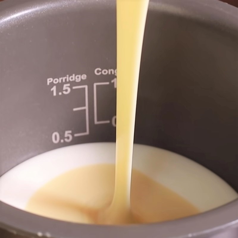 Bước 3 Pha hỗn hợp sữa Sữa chua nha đam bằng nồi cơm điện