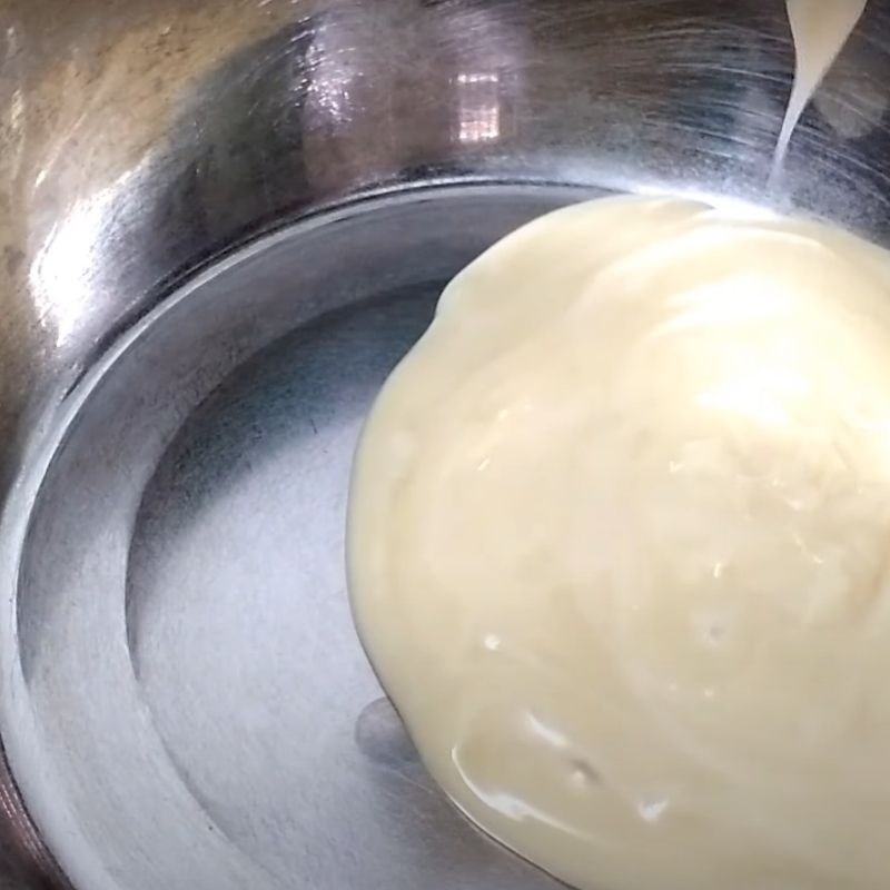 Bước 1 Pha hỗn hợp sữa chua Sữa chua dứa