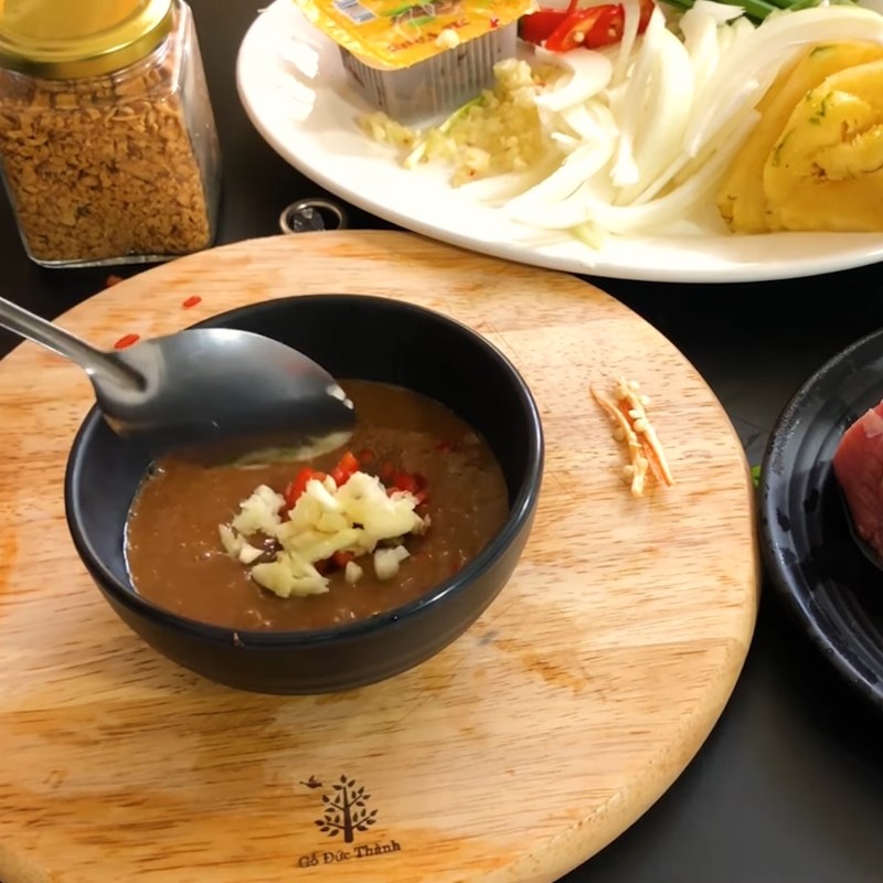 Bước 2 Pha mắm nêm Bò nhúng me