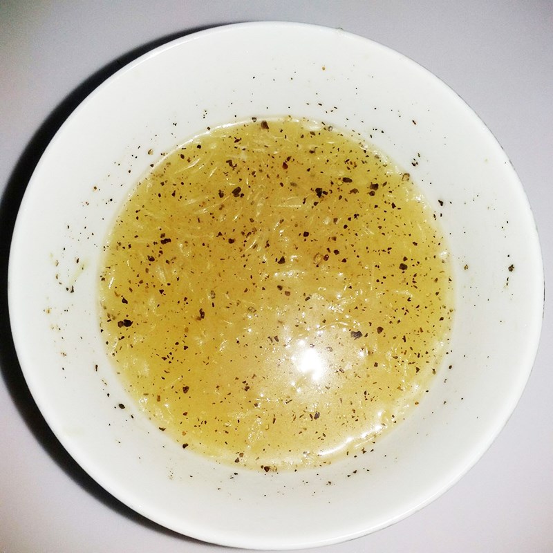 Bước 3 Pha nước sốt Gỏi (nộm) đu đủ tai heo