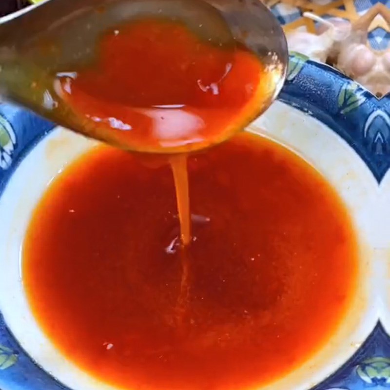 Bước 2 Pha nước sốt Cá cơm rim mắm tỏi (Công thức được chia sẻ từ TikTok Cách Nấu Ngon cùng Cách Nấu Ngon)