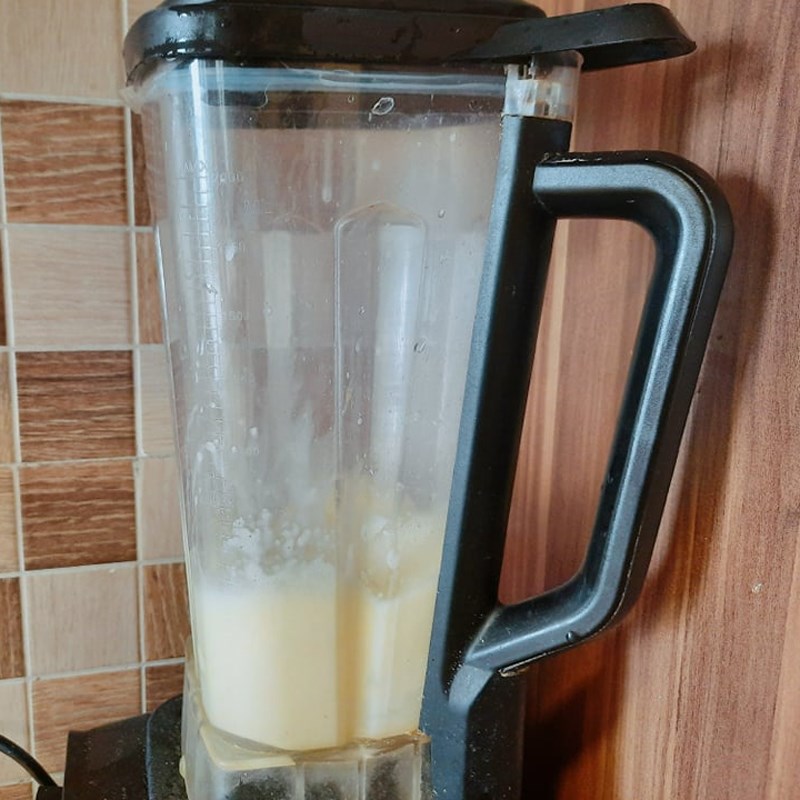 Bước 2 Pha sinh tố Sinh tố đào thơm (dứa)