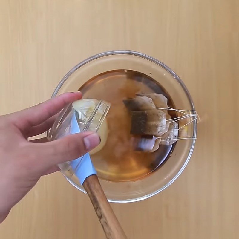 Bước 5 Pha trà sữa Trà sữa trân châu thạch phô mai