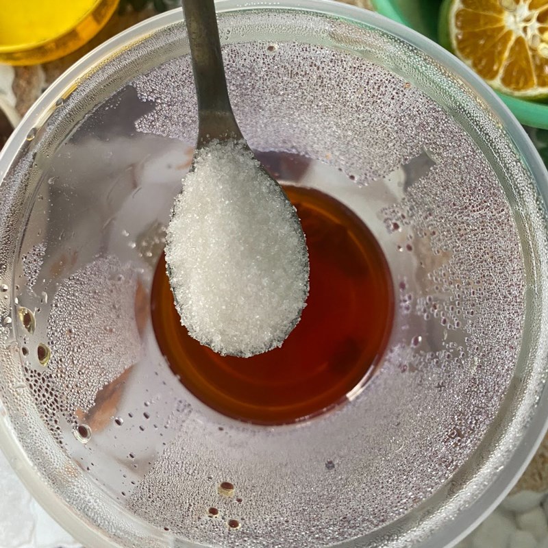 Bước 3 Pha trà tắc Trà tắc xí muội (công thức được chia sẻ từ người dùng)