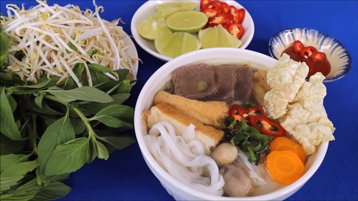 Phở chay bò lát