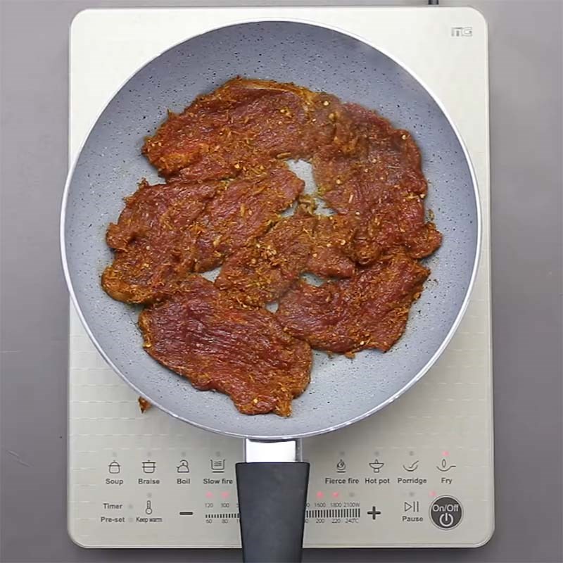 Bước 2 Rang khô thịt bò Khô bò miếng
