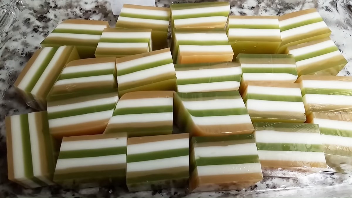 Rau câu lá dứa sữa dừa cà phê