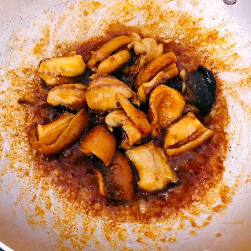 Bước 2 Rim thịt lươn với sốt Teriyaki Cơm lươn Nhật Bản sốt teriyaki (Công thức được chia sẻ từ người dùng)