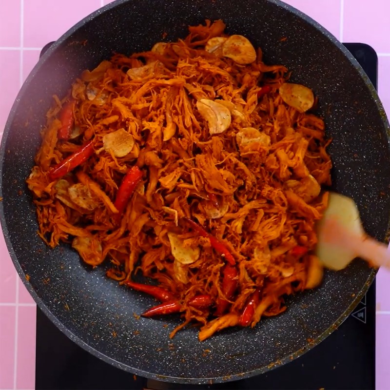 Bước 4 Sấy gà Khô gà bơ tỏi bằng chảo