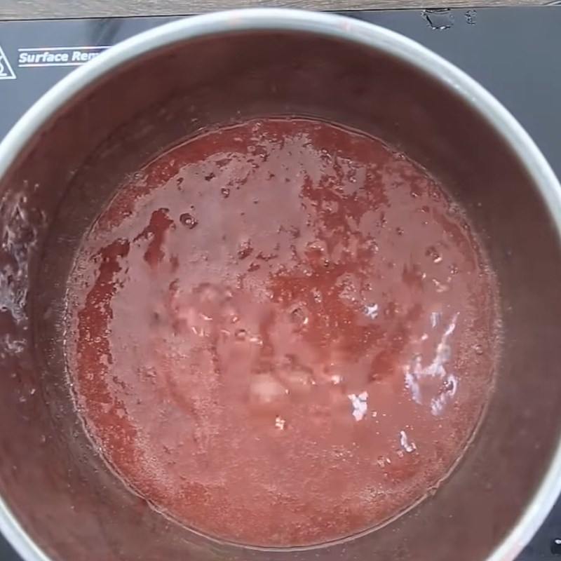 Bước 3 Sên mứt dâu tây Pudding sữa chua dâu tây